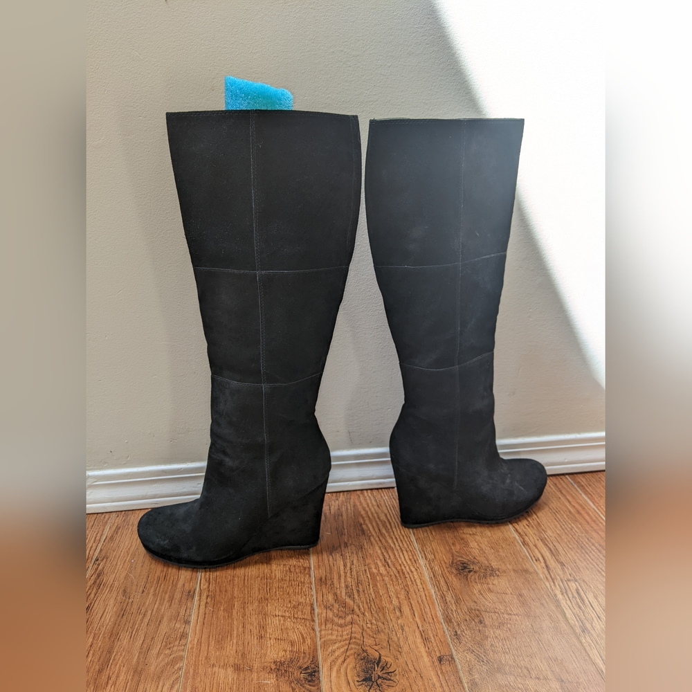 00's Suede Leather Aldo Wedge Boots